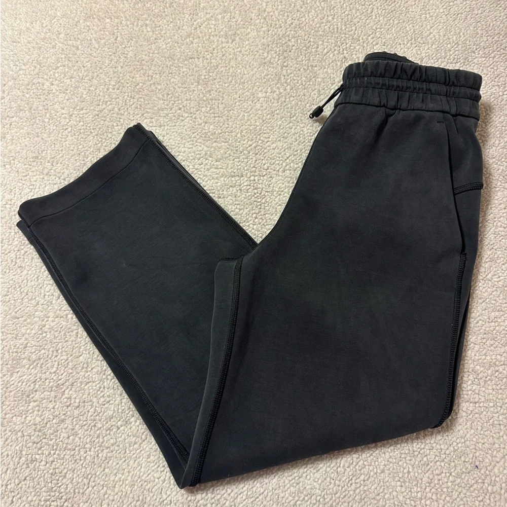 Lululemon Softstreme High-Rise Straight Leg Crop Pants Black Athleisure Yoga